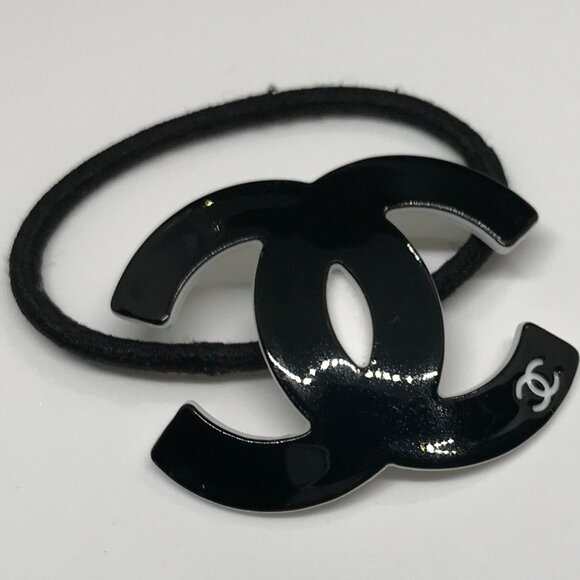 Black & White CC Pony Tail - Picture 6 of 16